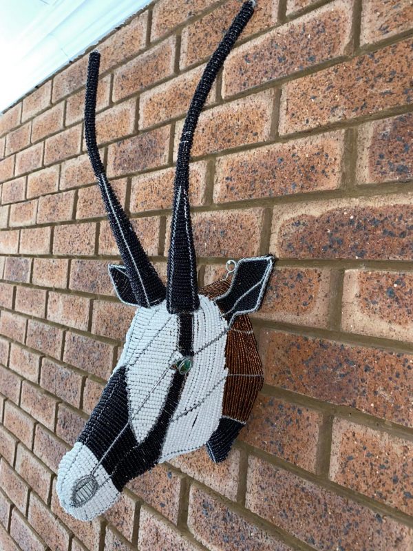 b27f09fb-5778-4893-b2c2-ead2b646414d